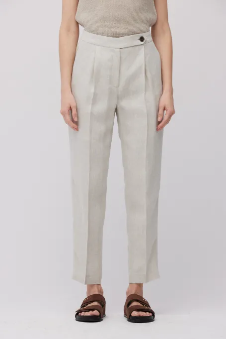Beige Leinenhose zum Anzug