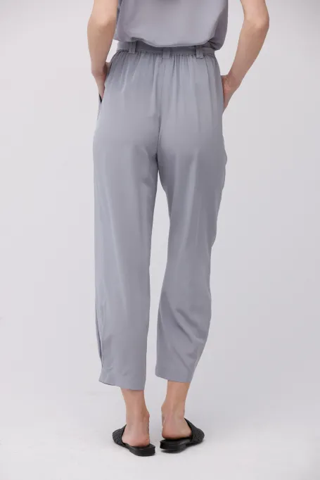 Lockere Seidenhose grau Lockere Seidenhose grau