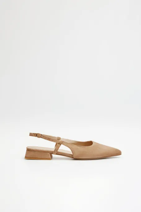 Beige Slingback-Schuhe mit offener Ferse