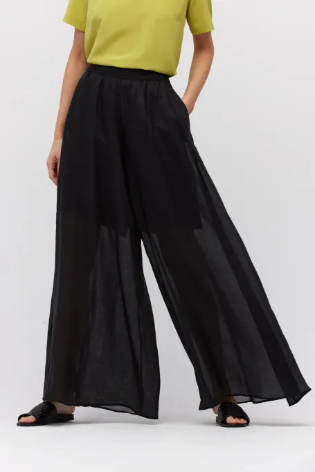 Schwarze weite Ramiehose