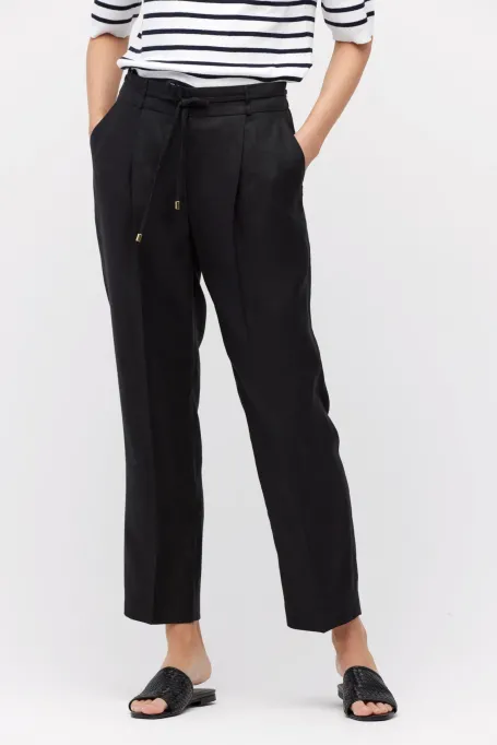 Schwarze Leinenhosen