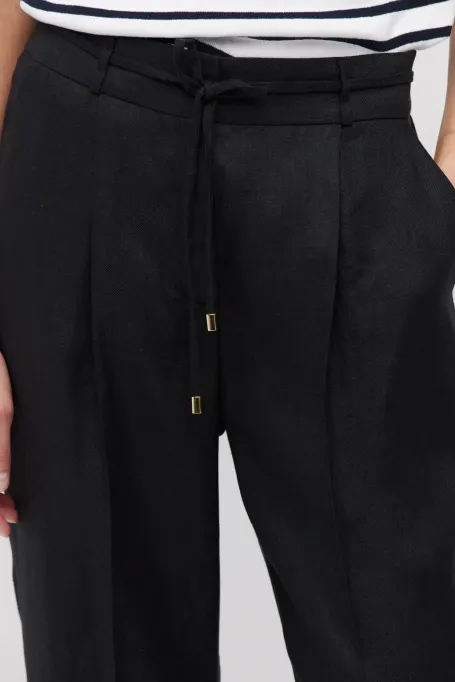 Schwarze Leinenhosen