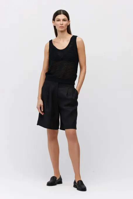 Schwarze Leinen-Shorts mit Taschen