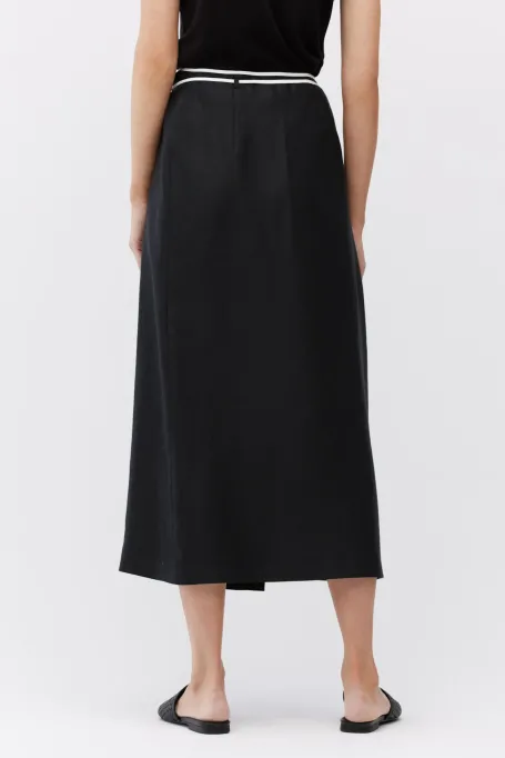 Schwarzer Leinenrock mit Bindung