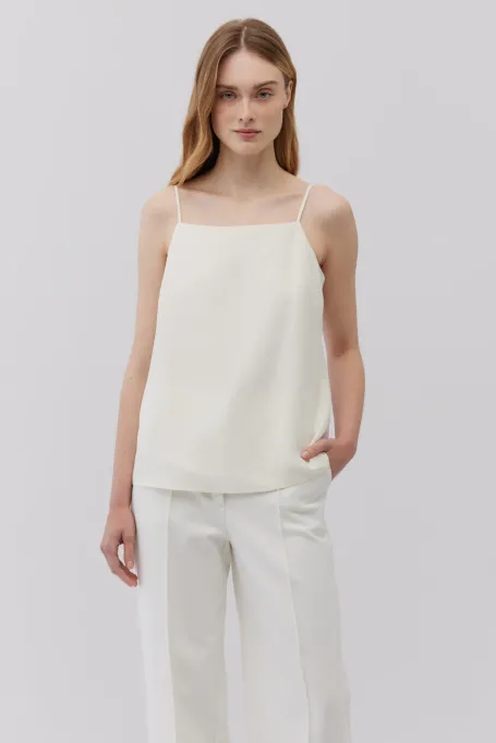Beiges Seidentop mit quadratischem Ausschnitt beige