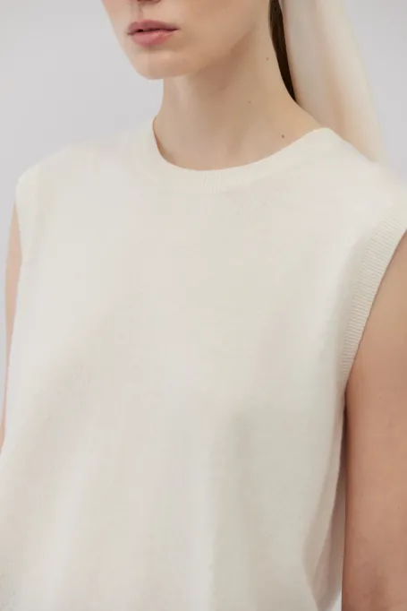 Weißes Stricktop mit Kaschmir