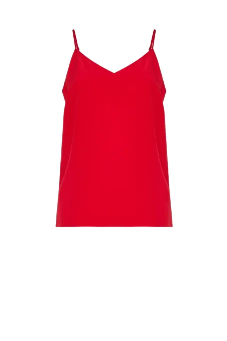 Rotes Seidentop mit Trägern