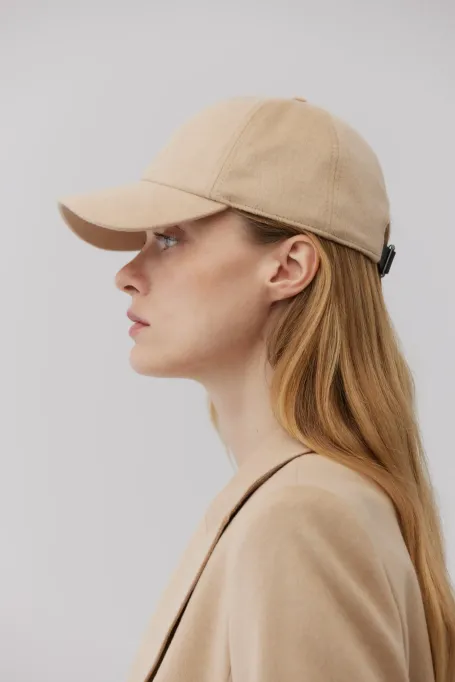Beige Kappe mit Schirm aus Kamelwolle