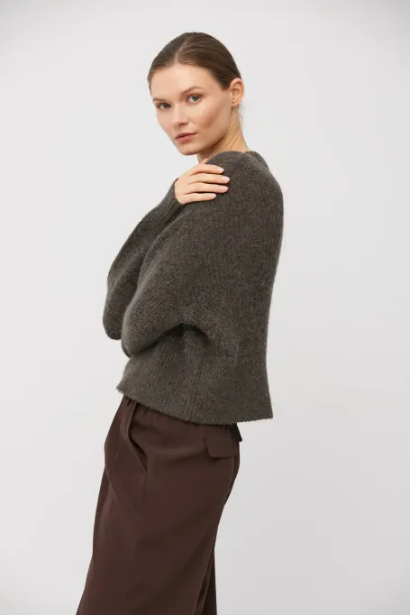 Brauner Pullover mit Alpakawolle