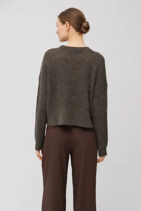 Brauner Pullover mit Alpakawolle