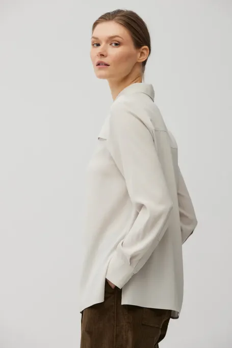 Beige lockere Seidenbluse