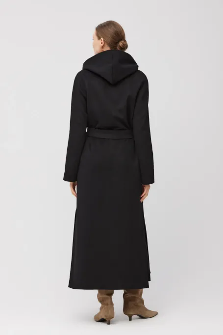 Schwarzer Kaschmirmantel mit Kapuze