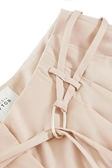 Hose aus Schurwolle in puderrosa pink