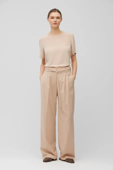 Hose aus Schurwolle in puderrosa pink