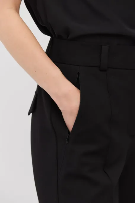 Schwarze Hose mit weiter Beinweite - Patrizia Aryton