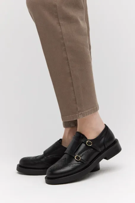 Schwarze Lederschuhe mit Schnallen - Patrizia Aryton