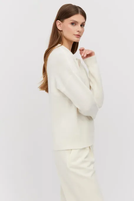 Cremefarbener Pullover mit Alpakawolle