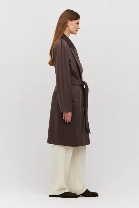 Wollmantel mit Gürtel