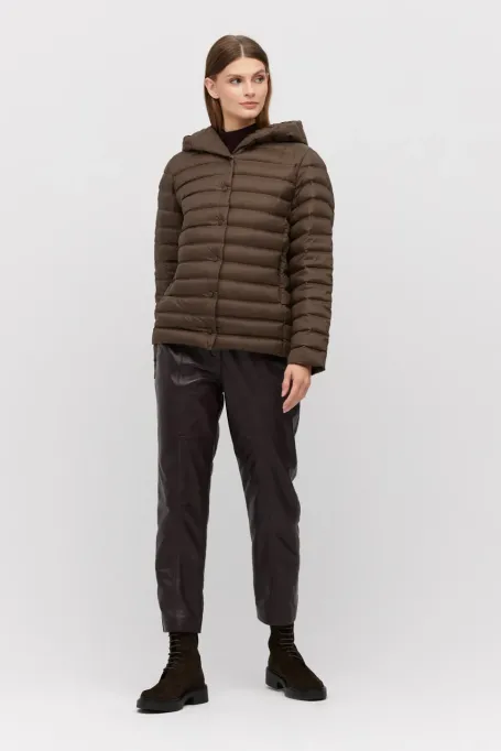 Daunenjacke mit Kapuze