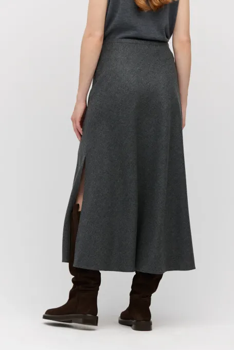 Grauer Rock mit Kaschmiranteil