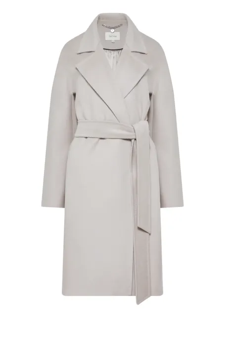 Wollmantel mit Gürtel