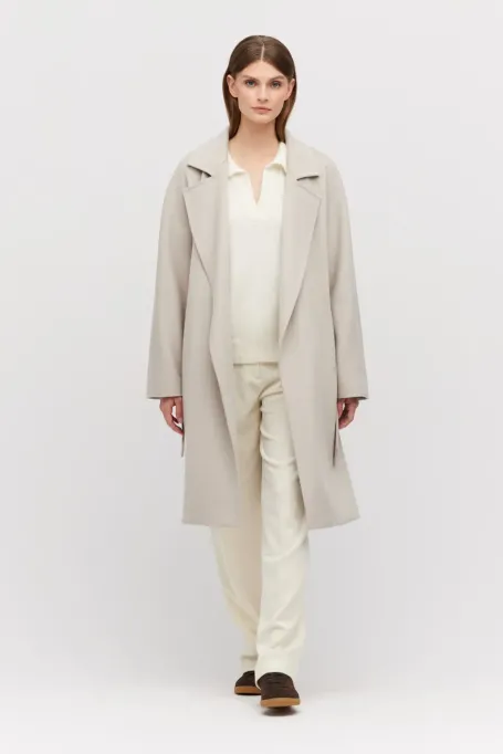 Wollmantel mit Gürtel