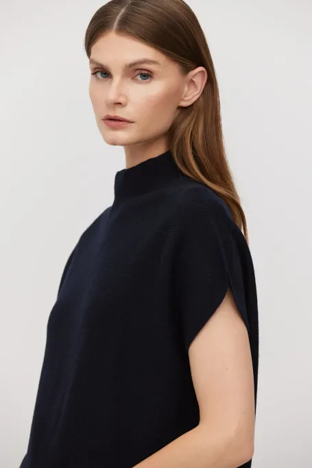 Wollbluse mit Halbrollkragen