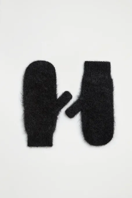 Schwarze Handschuhe mit Suri-Alpakawolle