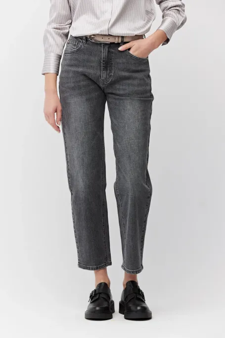 Graue Mom-Fit-Jeans mit hoher Taille
