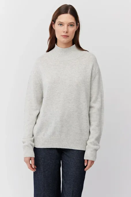 Grauer Rollkragenpullover mit Kaschmiranteil