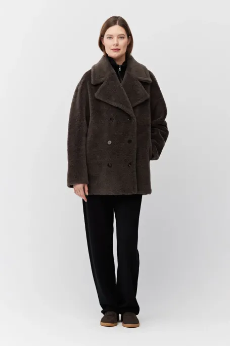 Braune Jacke aus Teddybärwolle