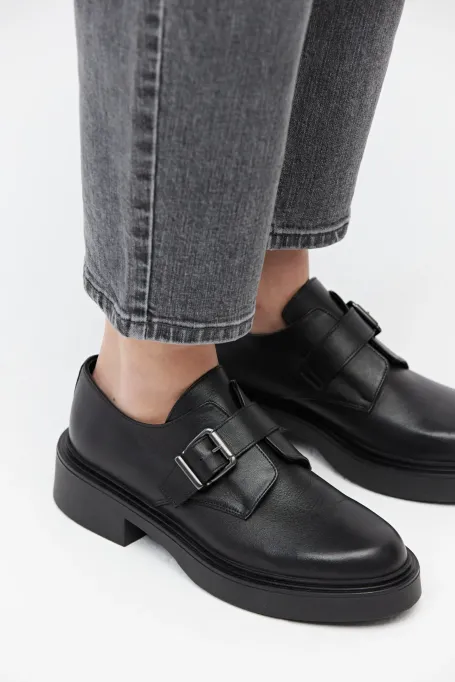Schwarze Monk-Schuhe