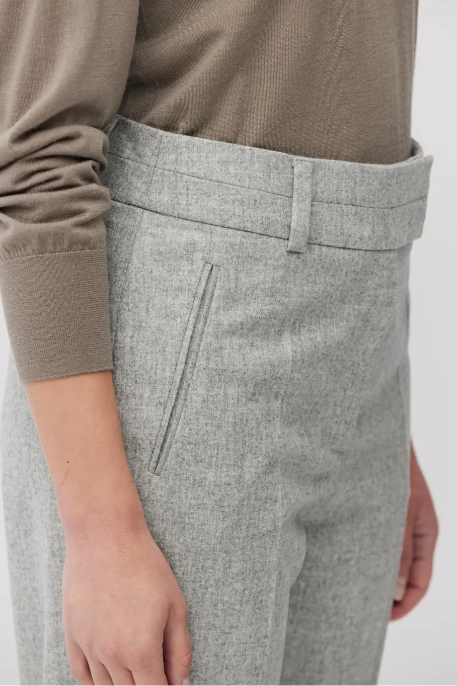 Graue Anzughose mit Kaschmir - Patrizia Aryton Graue Anzughose mit Kaschmir - Patrizia Aryton