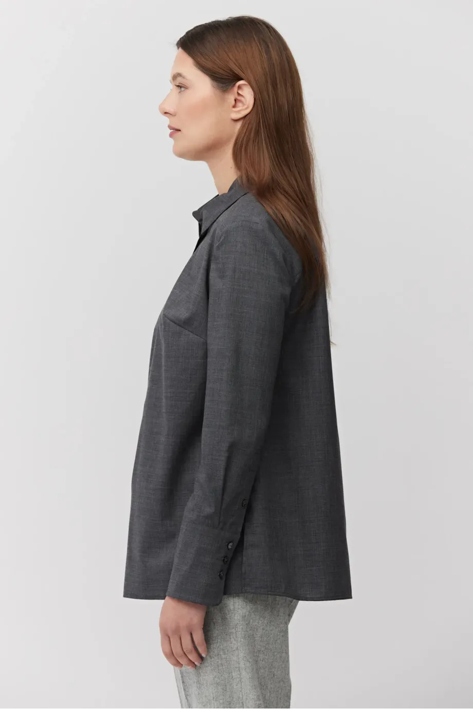 Graues Wollhemd mit breiten Manschetten - Patrizia Aryton Graues Wollhemd mit breiten Manschetten - Patrizia Aryton