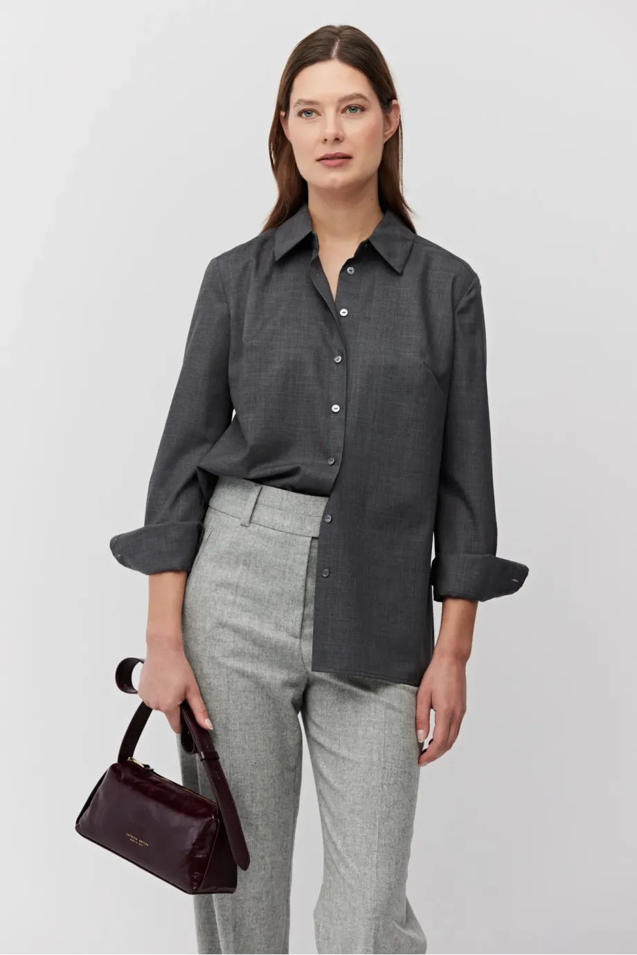 Graues Wollhemd mit breiten Manschetten - Patrizia Aryton Graues Wollhemd mit breiten Manschetten - Patrizia Aryton