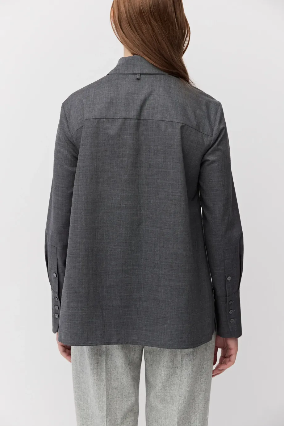 Graues Wollhemd mit breiten Manschetten - Patrizia Aryton Graues Wollhemd mit breiten Manschetten - Patrizia Aryton