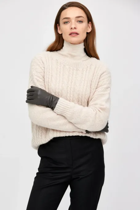 Pullover aus Merinowolle und Mohair