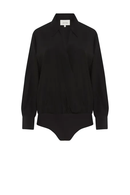 Schwarzes Seidenbody