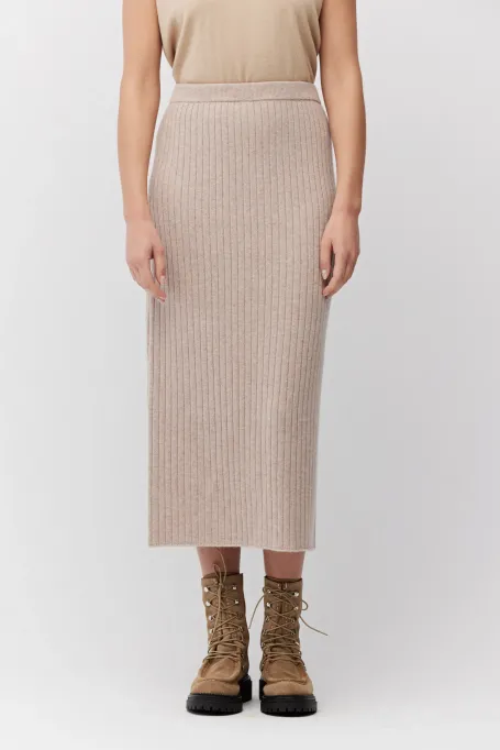 Beiger Strickrock aus Merinowolle