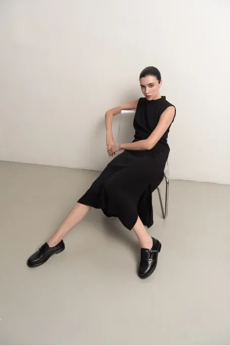 Schwarze Lederschuhe mit Schnallen - Patrizia Aryton