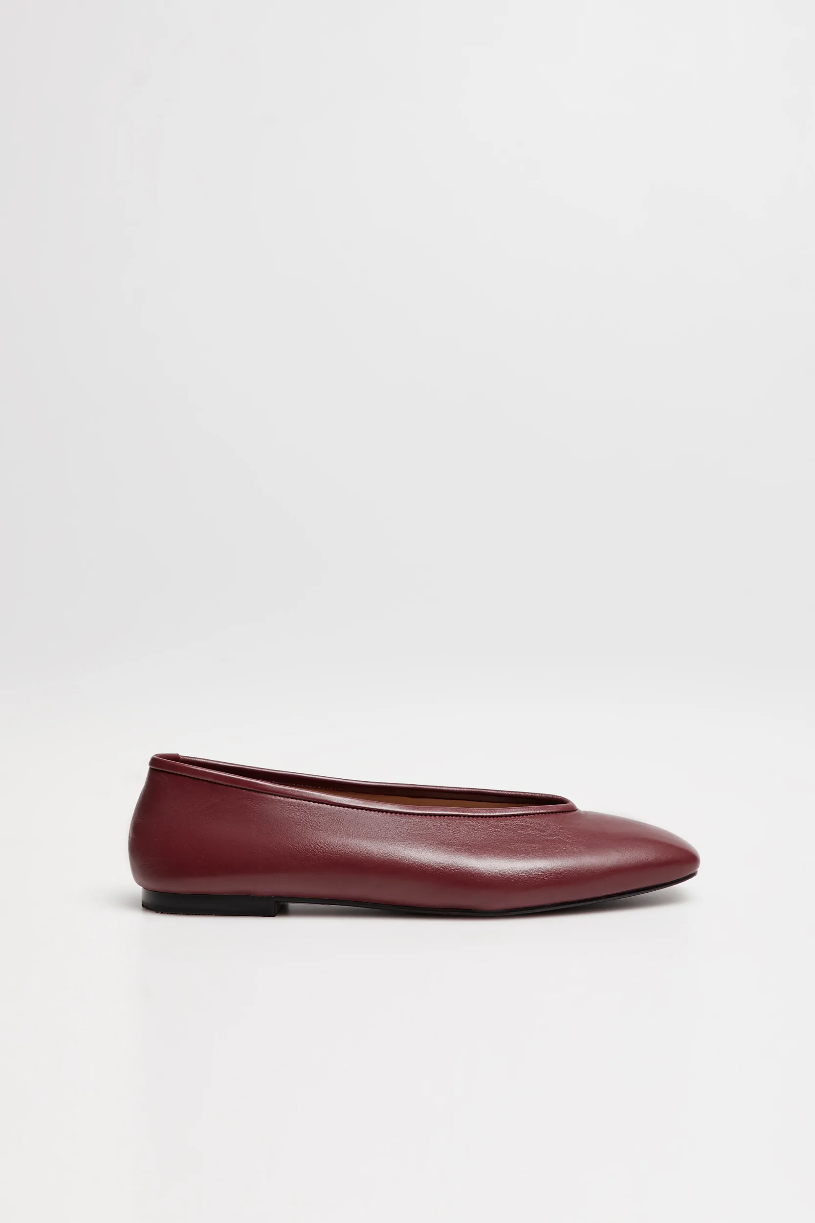 Rote Leder-Ballerinas