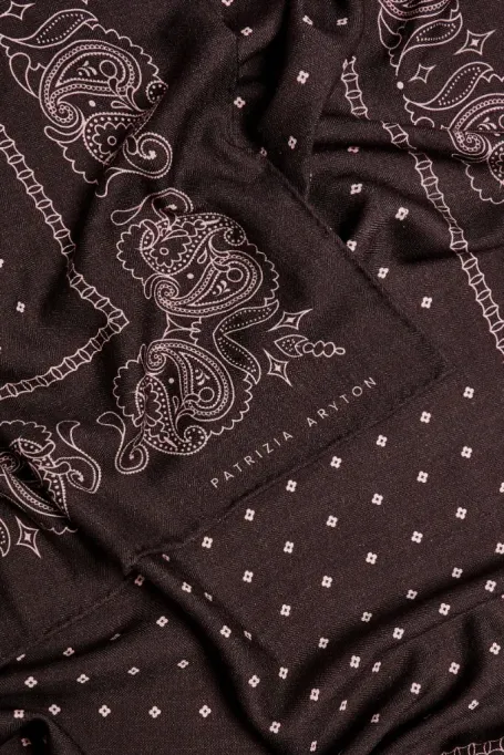 Tuch aus Wolle und Seide