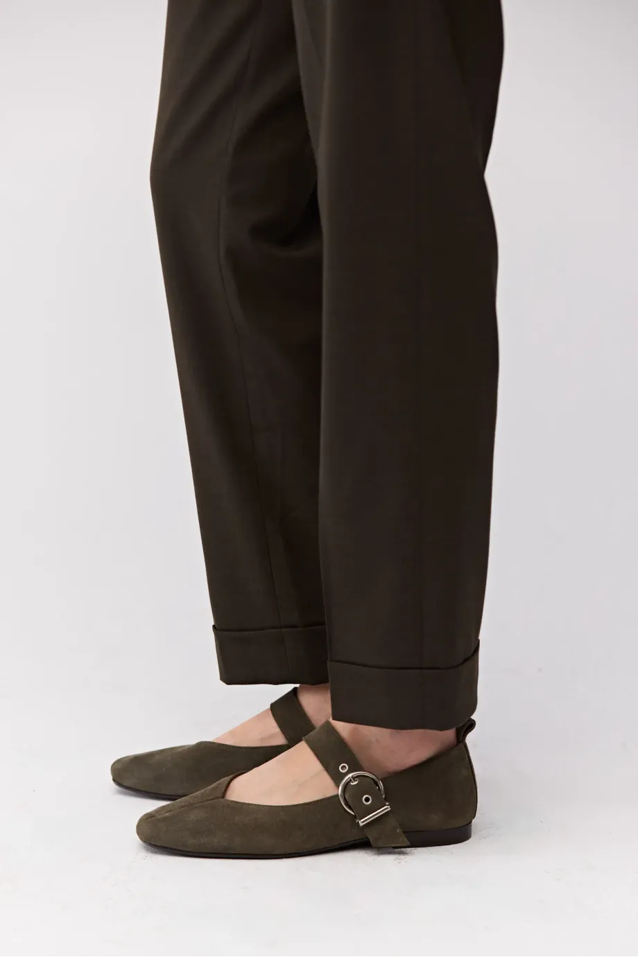 Grüne Ballerinas aus Veloursleder Grüne Ballerinas aus Veloursleder