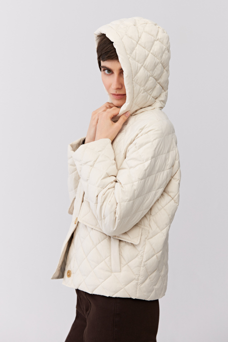 Kurze beige Daunenjacke mit Kapuze