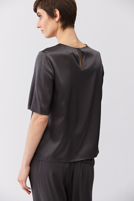 Graue Seidenbluse