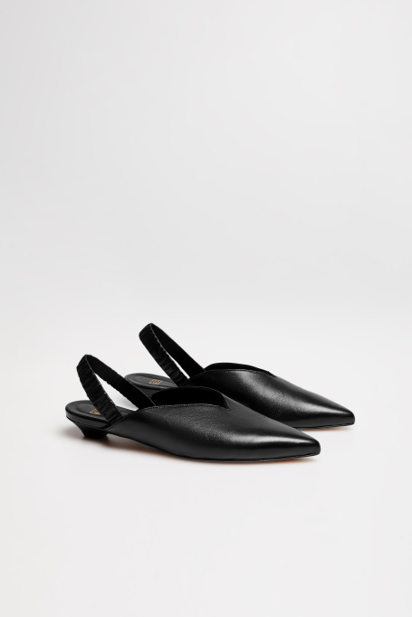 Schwarze Leder-Slingback-Schuhe