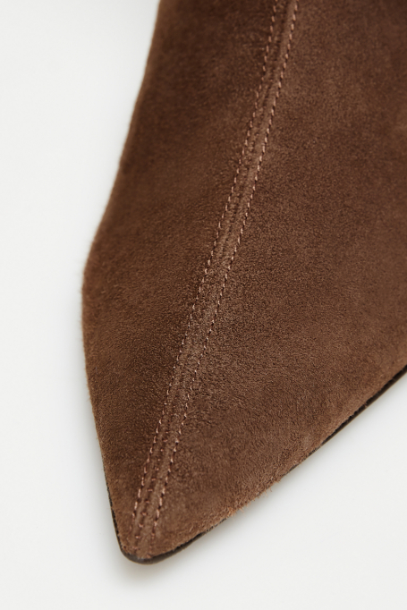 Braune Stiefeletten aus Veloursleder - Patrizia Aryton Braune Stiefeletten aus Veloursleder - Patrizia Aryton