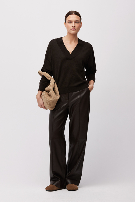 Braune Bluse mit Yak-Wolle