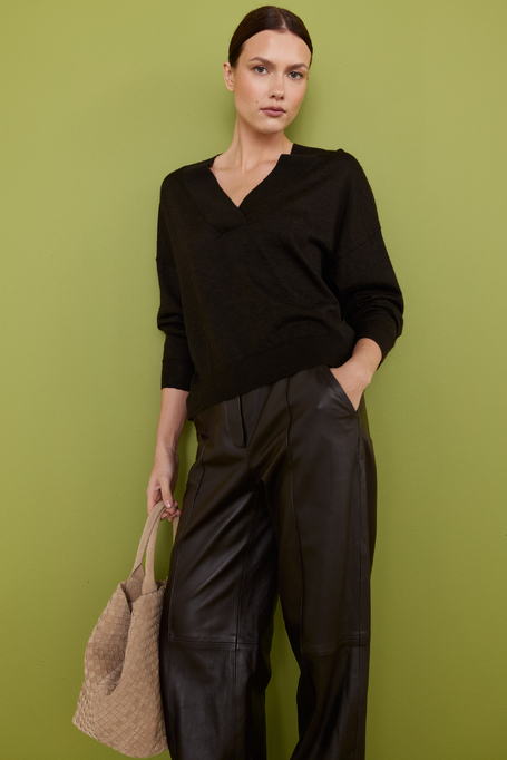 Braune Bluse mit Yak-Wolle