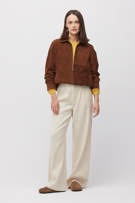 Braune Jacke aus Veloursleder